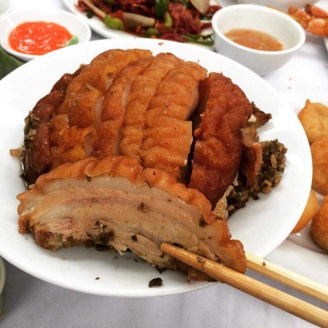 Mâm cỗ tiệc cưới với khâu nhục