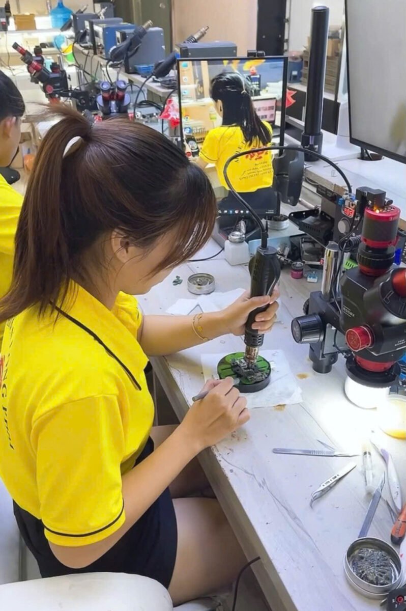 Học Nghề Sửa Điện Thoại